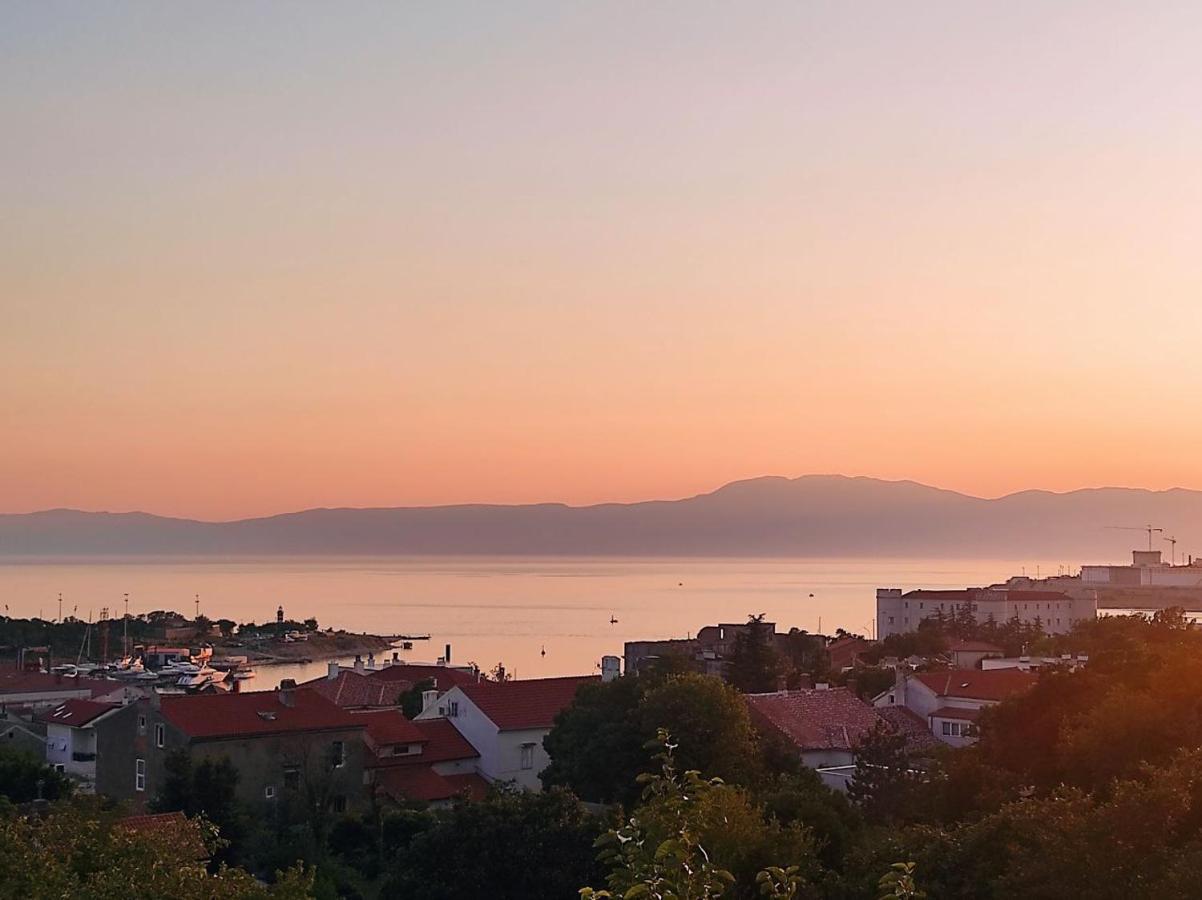 Apartment Deeranaei Kraljevica Bagian luar foto